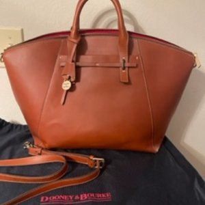 Dooney and Bourke Alto Teresa Satchel